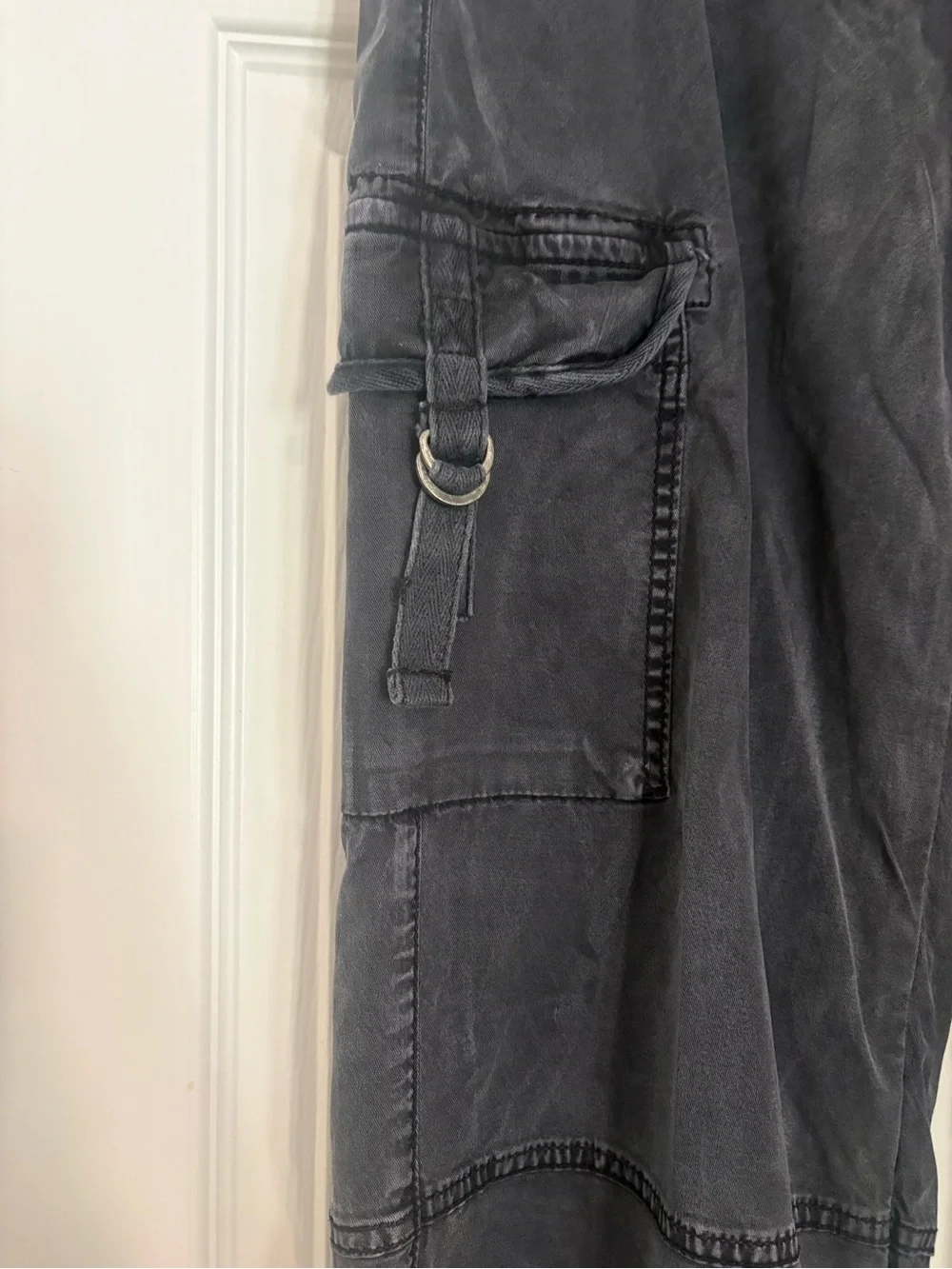 American Eagle Outfitters grey Washed Cargo Pants